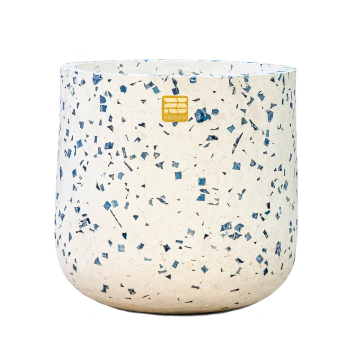 Sia C GRC Tree pot - Image 3