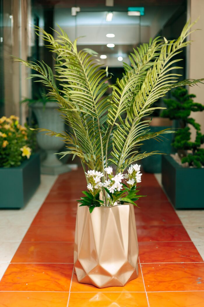 Areca with white flowers Artificial Tree 160-170 cm - Image 3