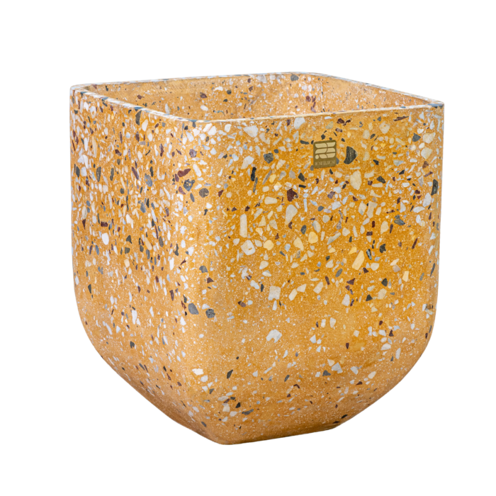 Apis GRC square tree pot - Image 5
